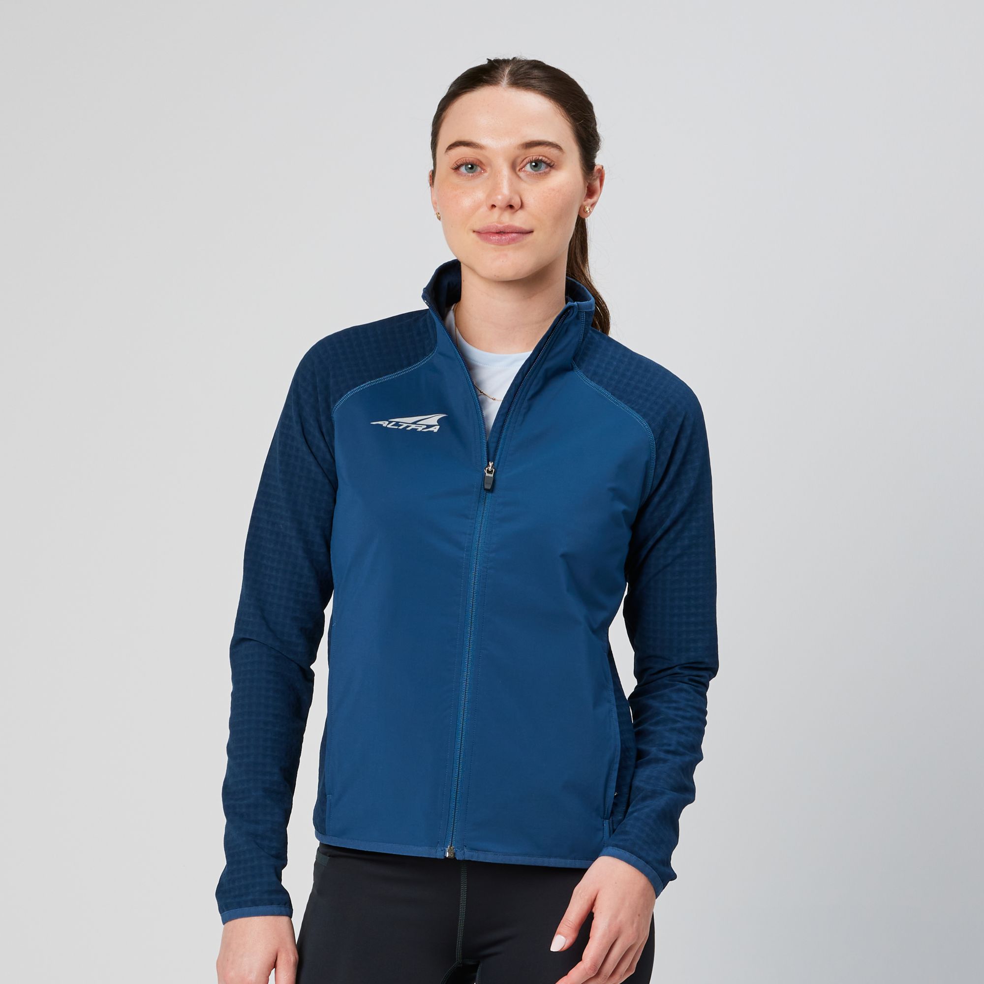 Women’s Core Hybrid Jacket | Altra Running Apparel